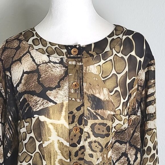 Susan Graver Brown, Black & White Animal Print Buttondown Blouse, Size 2X - Picture 2 of 11